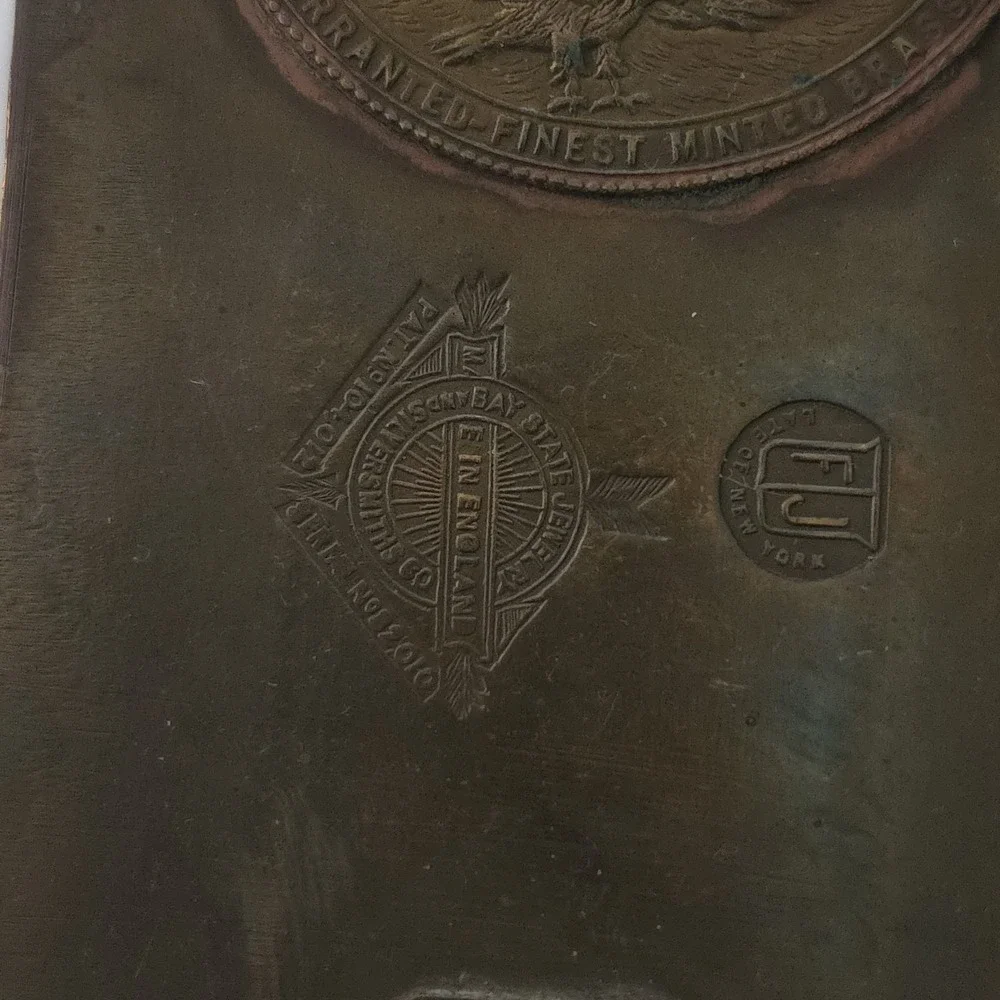 Southern Comfort Under You Belt Buckle Solid Brass Made In England Great Vintage